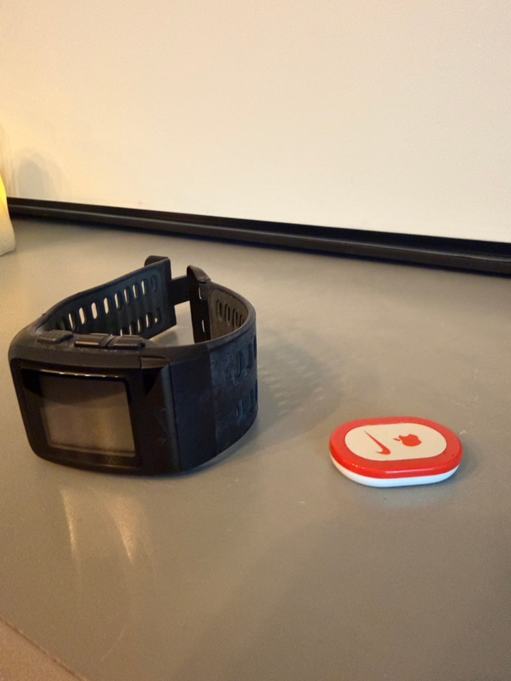 Nike Black Sports Smartwatch with Red White Accessory